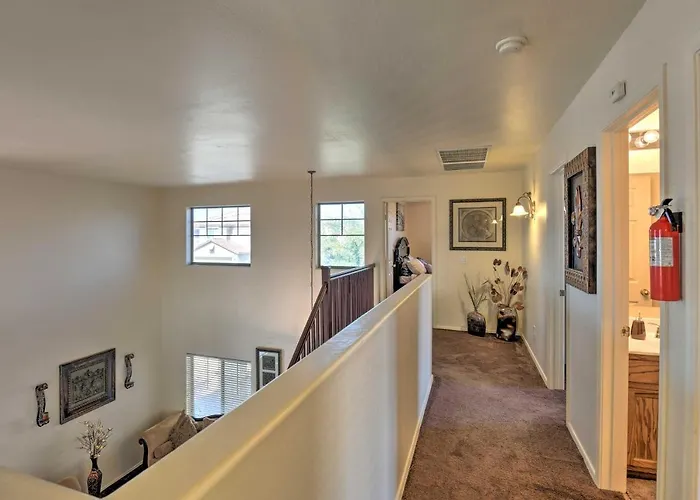 Relaxing San Tan Valley Retreat W/ Pool & Hot Tub! Casa vacanze