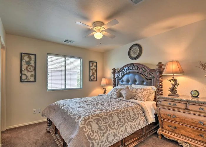 Relaxing San Tan Valley Retreat W/ Pool & Hot Tub! Casa vacanze